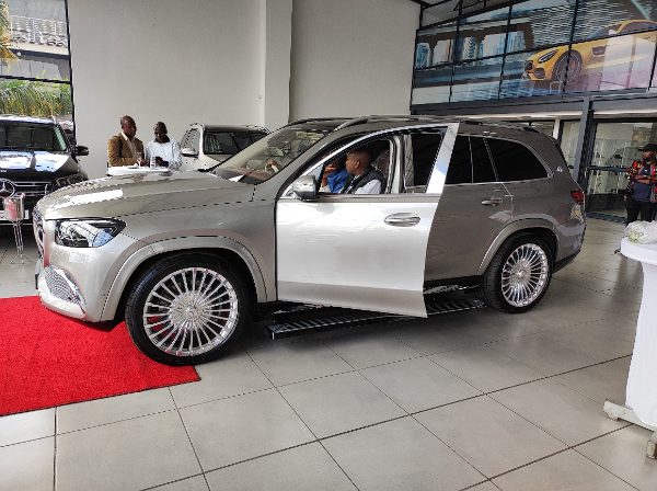 Home • DRIVEtorqueInside Chiyangwa's Mercedes Maybach GLS 600 • DRIVEtorque